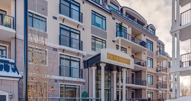 103 221 Quarry Way SE