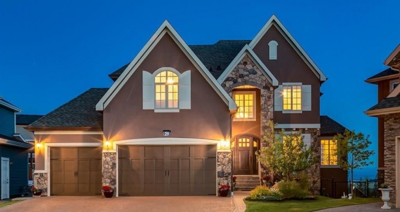 29 ROCKCLIFF Grove NW