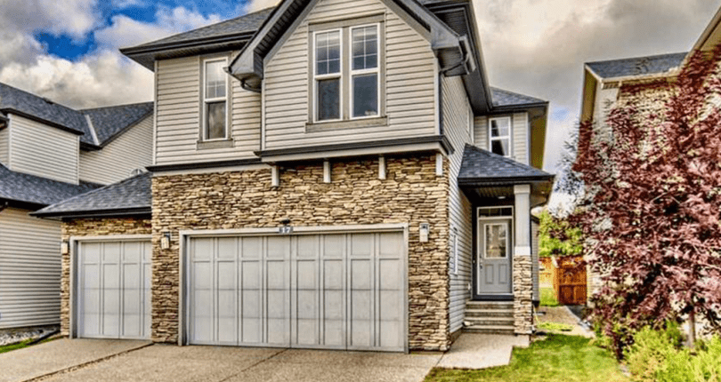 17 Tremblant Terrace SW