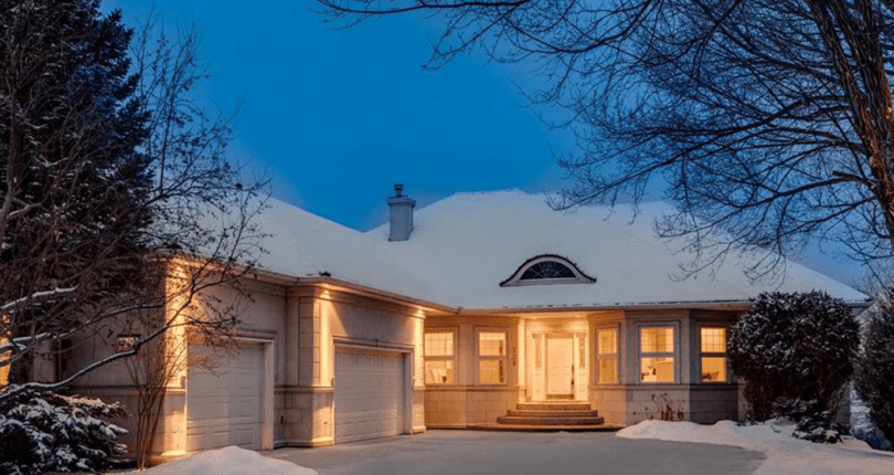 329 Douglasdale Point SE