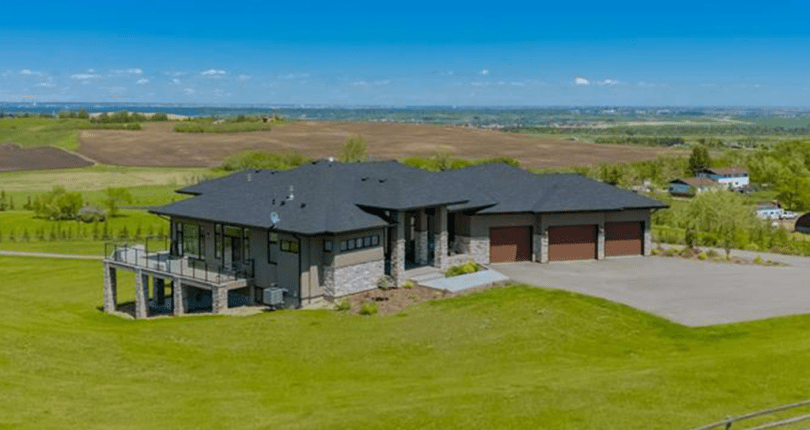 250057 Dynasty Drive W