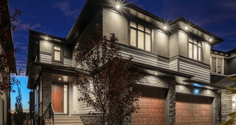 94 Aspen Summit Close SW